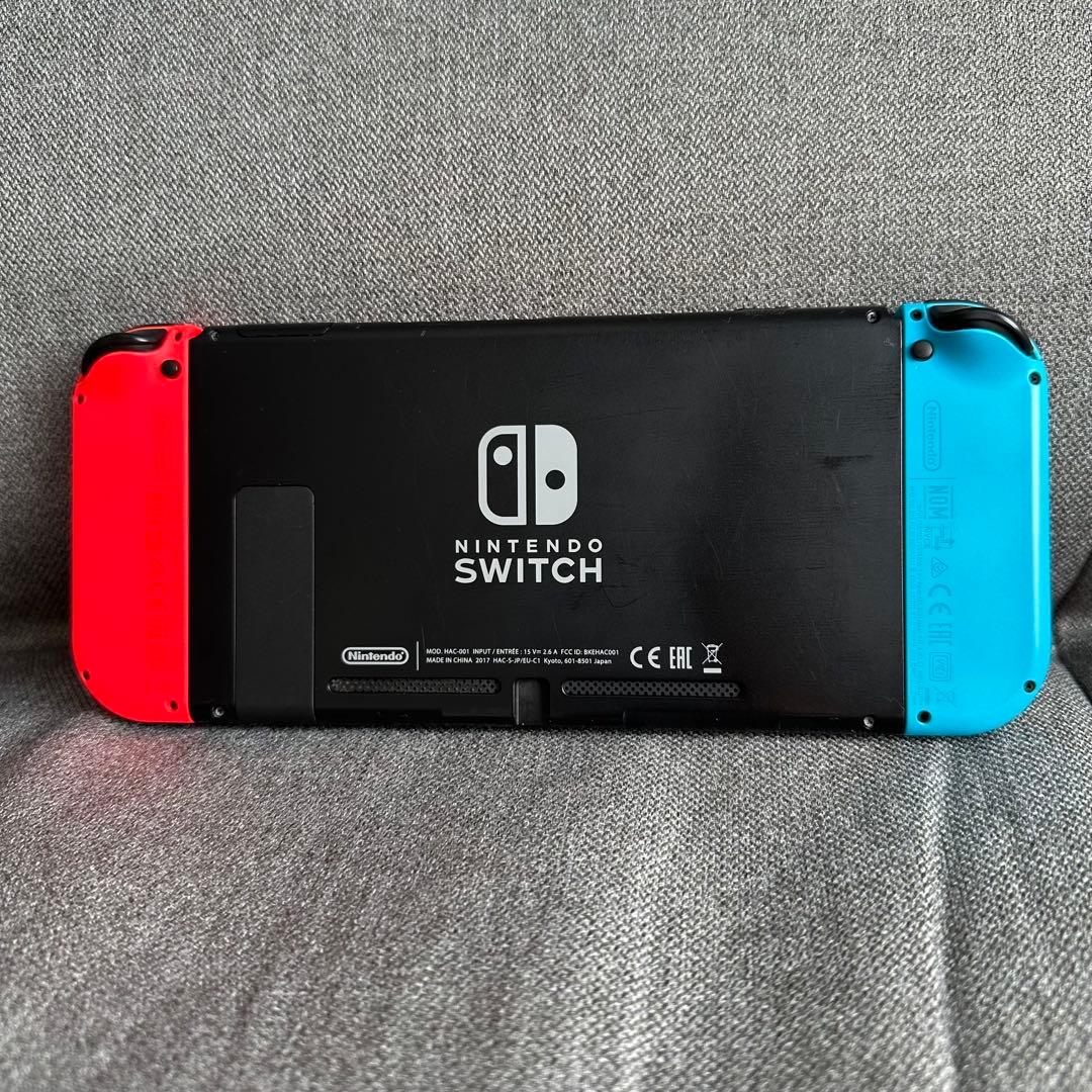【ケース付き】Nintendo Switch ネオンブルー/ネオンレッド 本体
