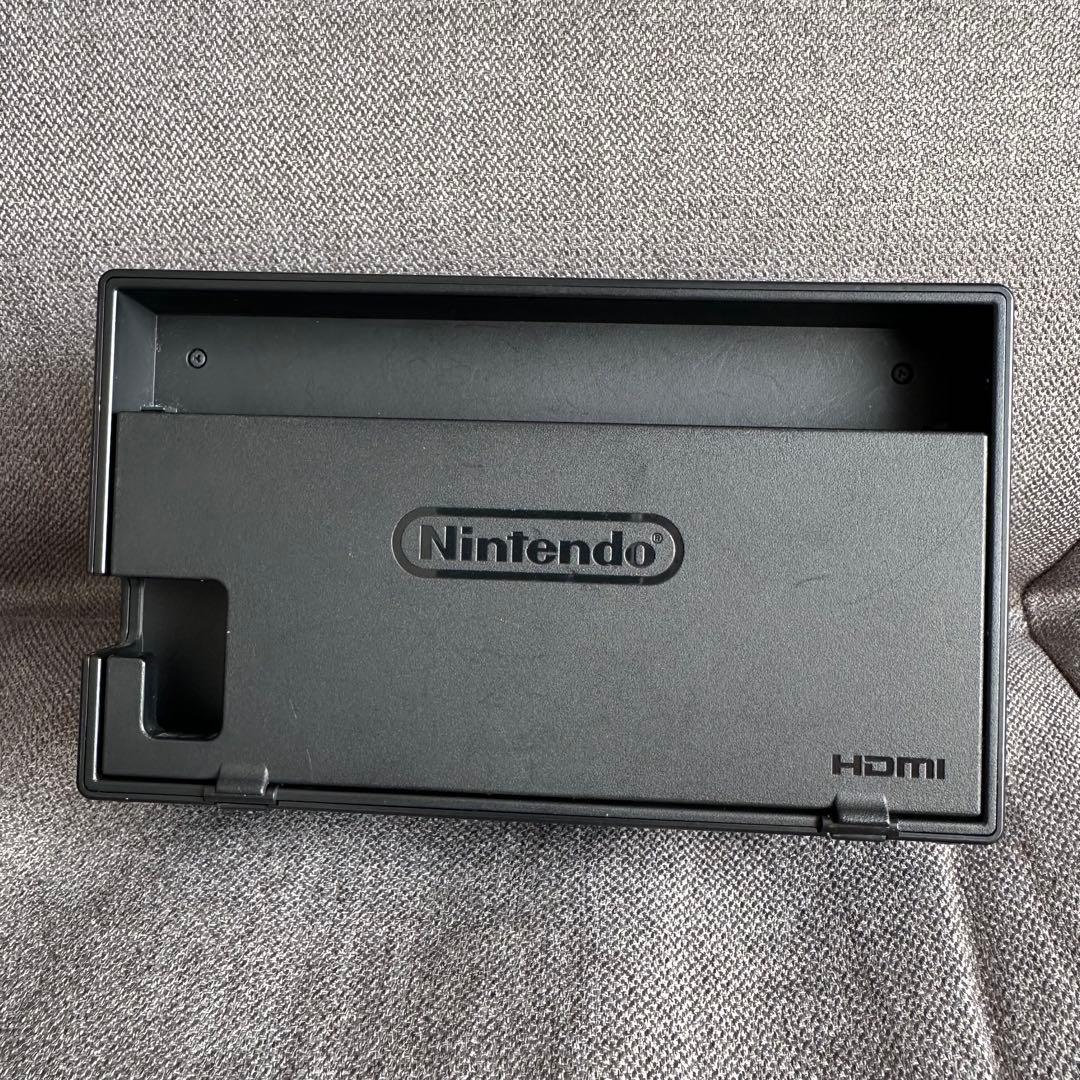 【ケース付き】Nintendo Switch ネオンブルー/ネオンレッド 本体
