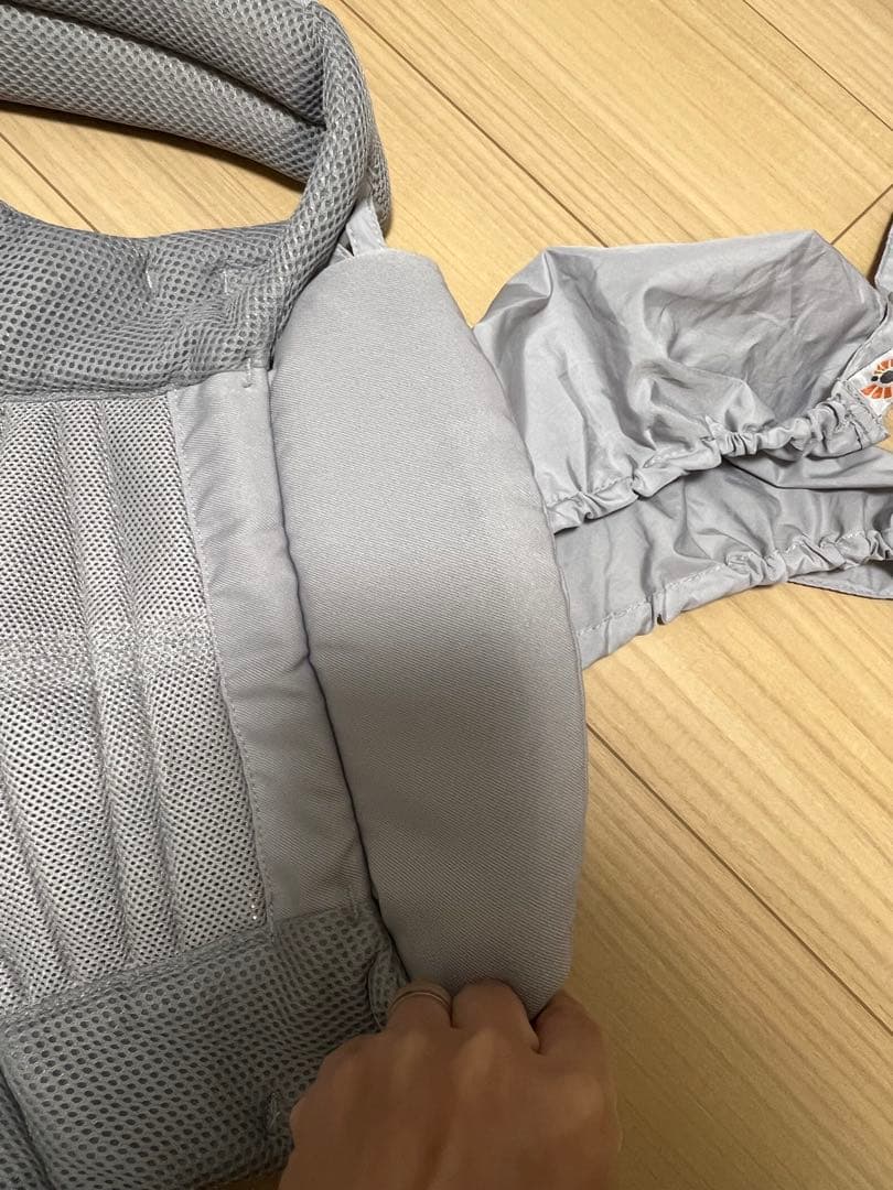 Ergobaby（エルゴベビー）グレー メッシュ 抱っこ紐