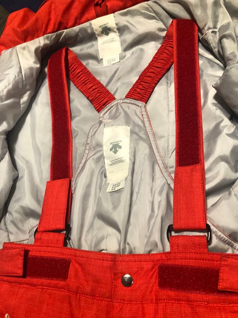 DESCENTE デサント　スキーウェア 上下セット　⭐︎サイズ130⭐︎