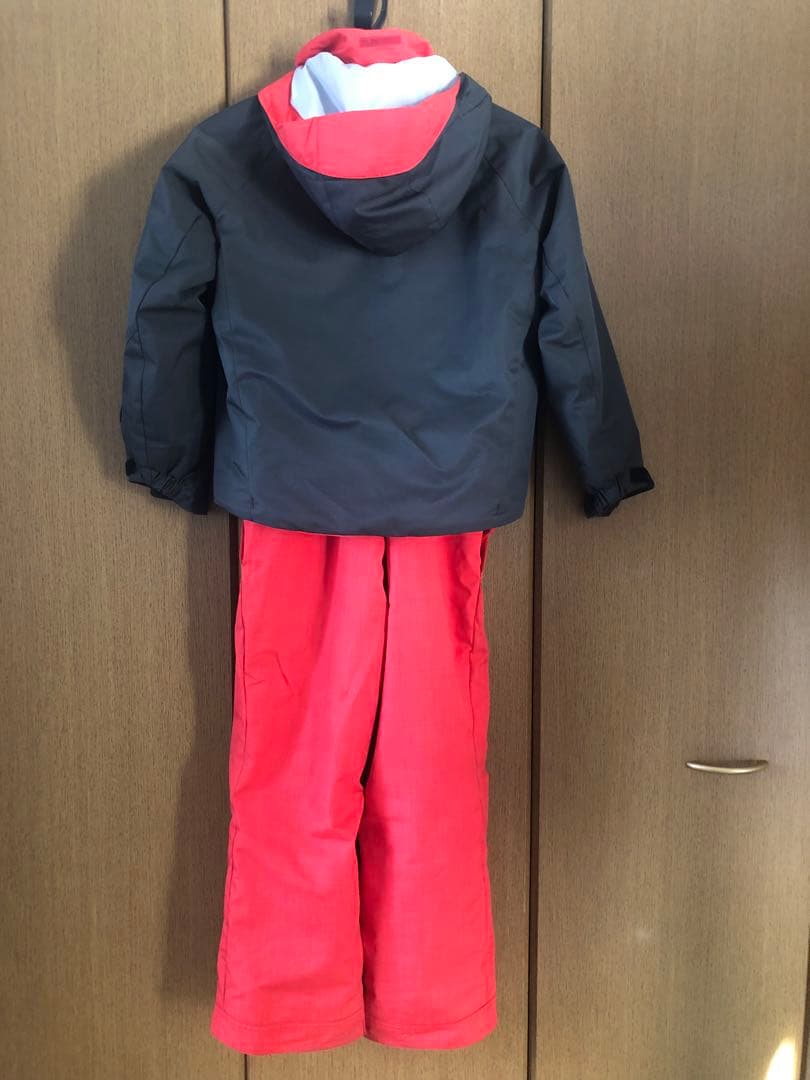 DESCENTE デサント　スキーウェア 上下セット　⭐︎サイズ130⭐︎