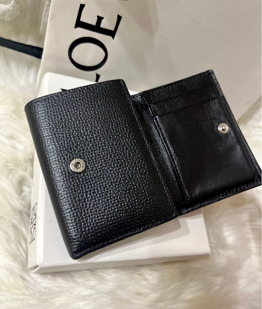 【YyY様】LOEWE ロエベ トライフォールド ブラック 三つ折り財布 箱付き