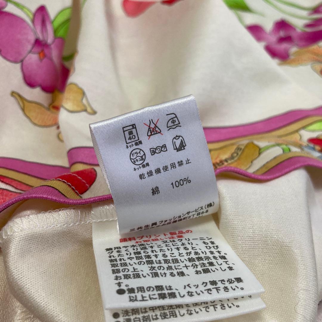 美品　レオナール LEONARD 花柄　カットソー　半袖Tシャツ　ホワイト
