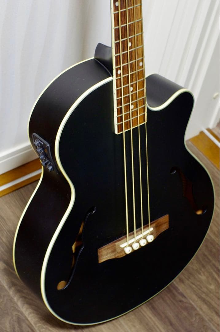 ぴろう　URIEL UNB-200FCE BKS