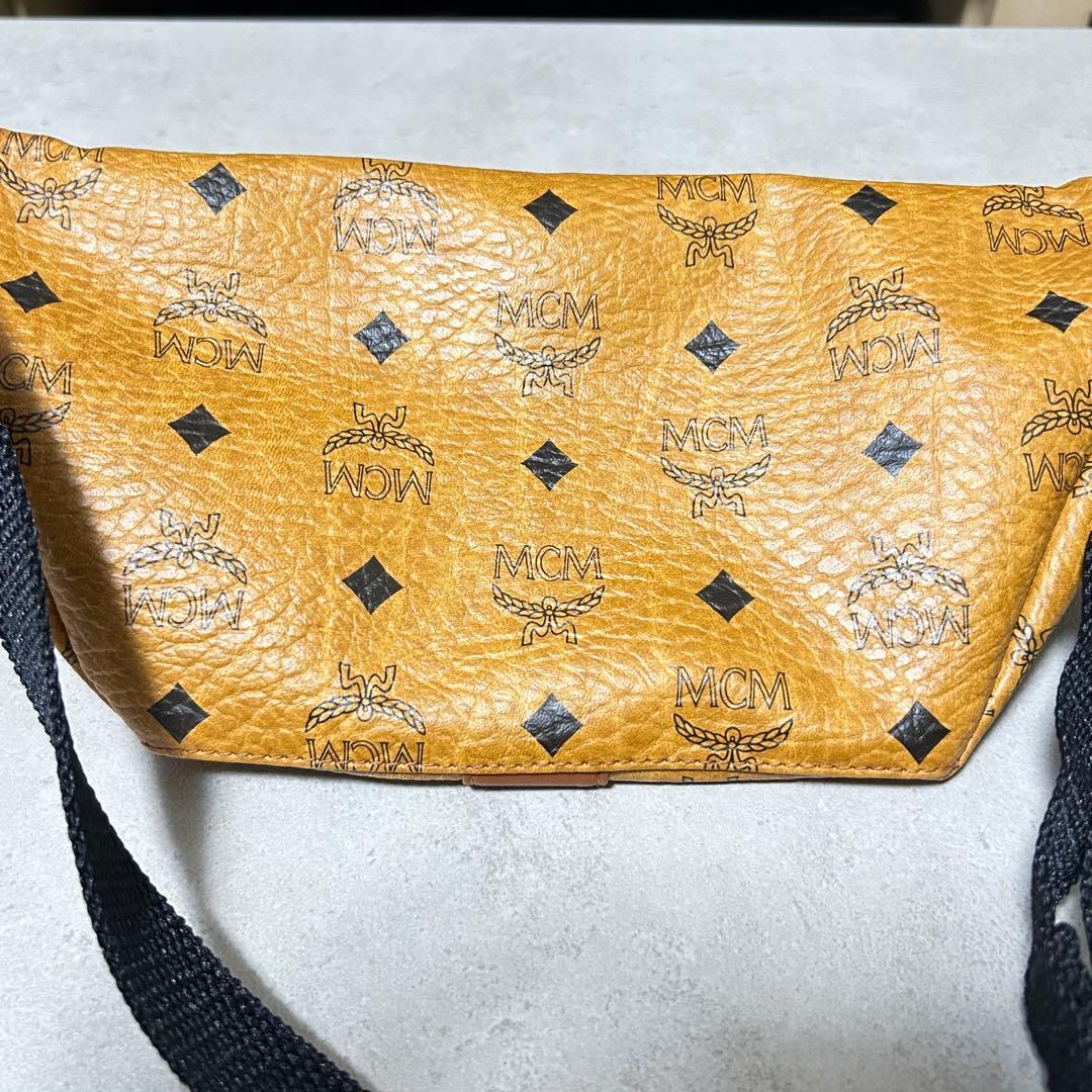MCM エムシーエム　モノグラム レザー　ウエストポーチ　ボディバッグ