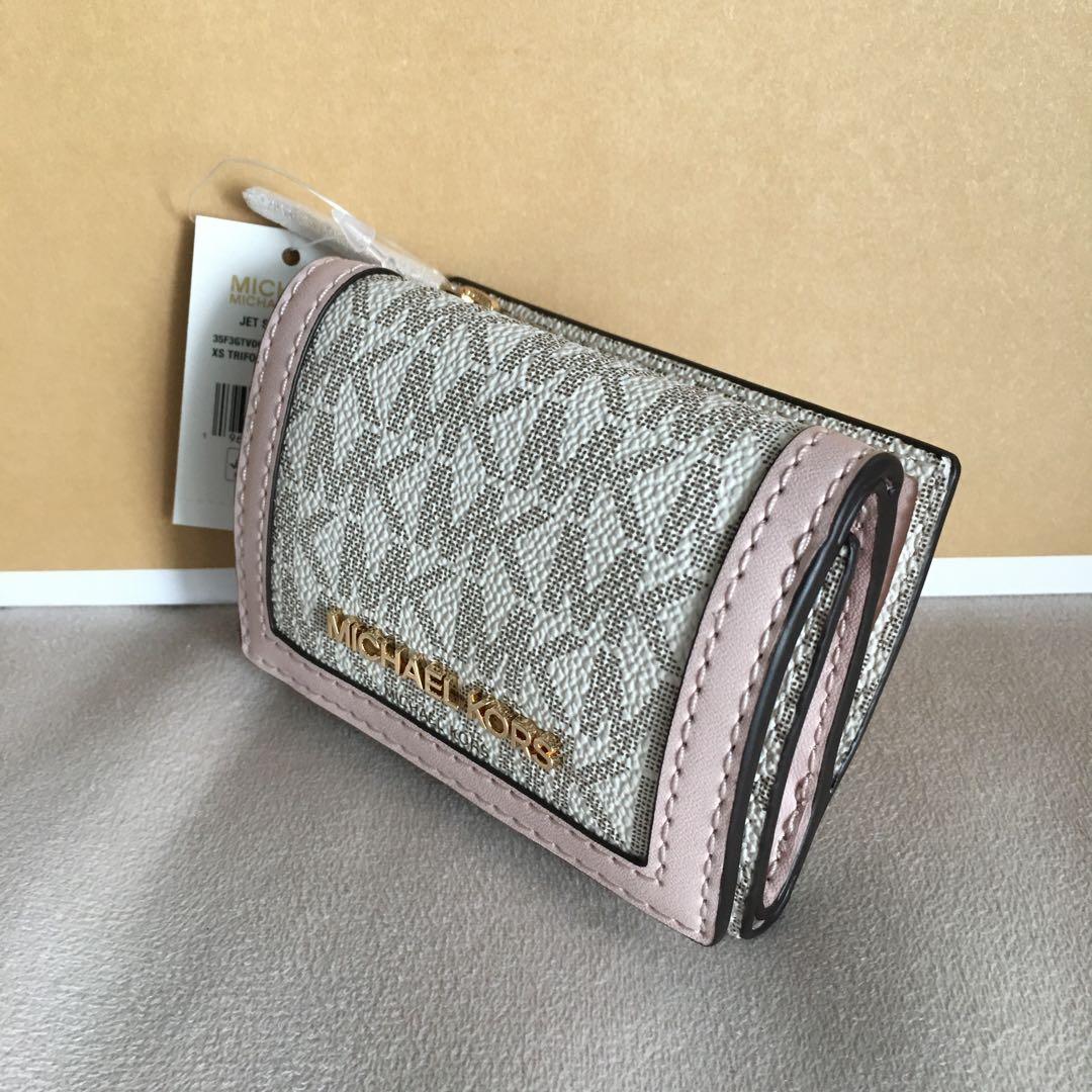 新品 マイケルコース MICHEAL KORS 三つ折り　財布 ホワイト ピンク