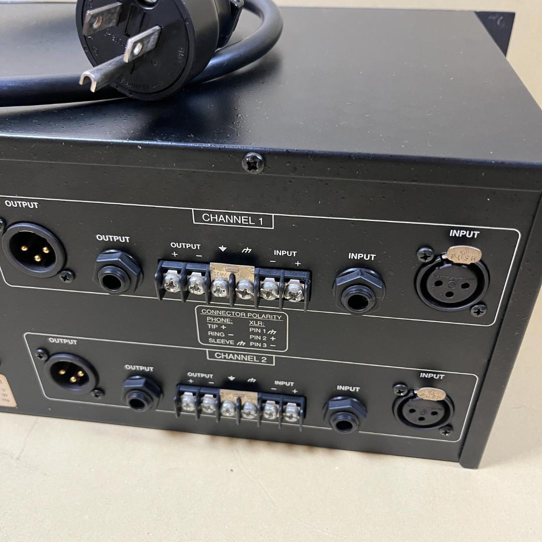 dbx 2231 グラフィックイコライザー 2ch ラックマウント