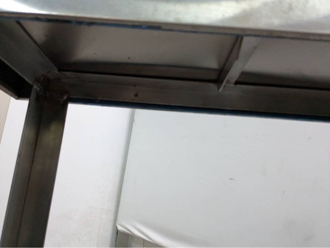 【中古】厨房用作業台小　スチール製　スキマ用　小型　店舗用品　業務用品　飲食店