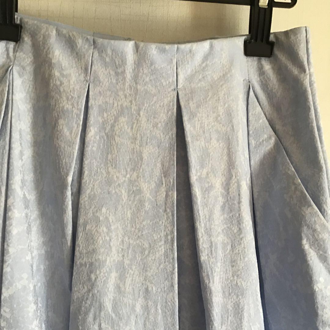 お値下げしました！　　セオリー　ロングスカート