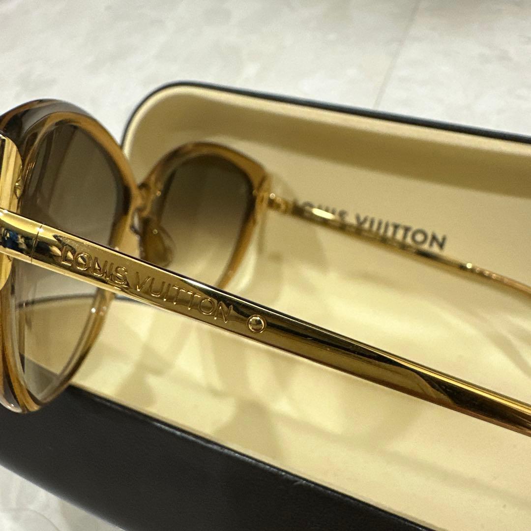 LOUIS VUITTON ブラウン キャットアイ サングラス