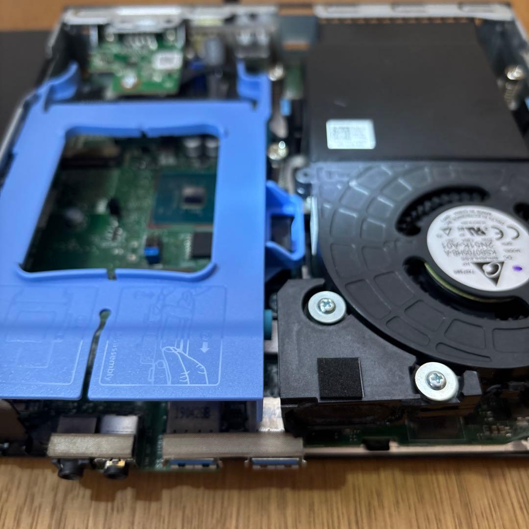 L*貨様 第9世代i3搭載 Dell Optiplex 3070 Micro ベ
