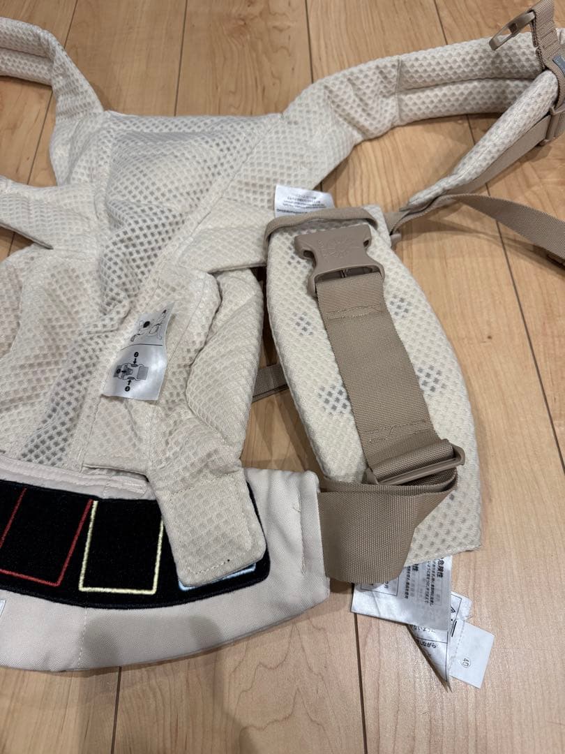 Kkk*美品*Ergobaby 抱っこひも OMNI Breeze