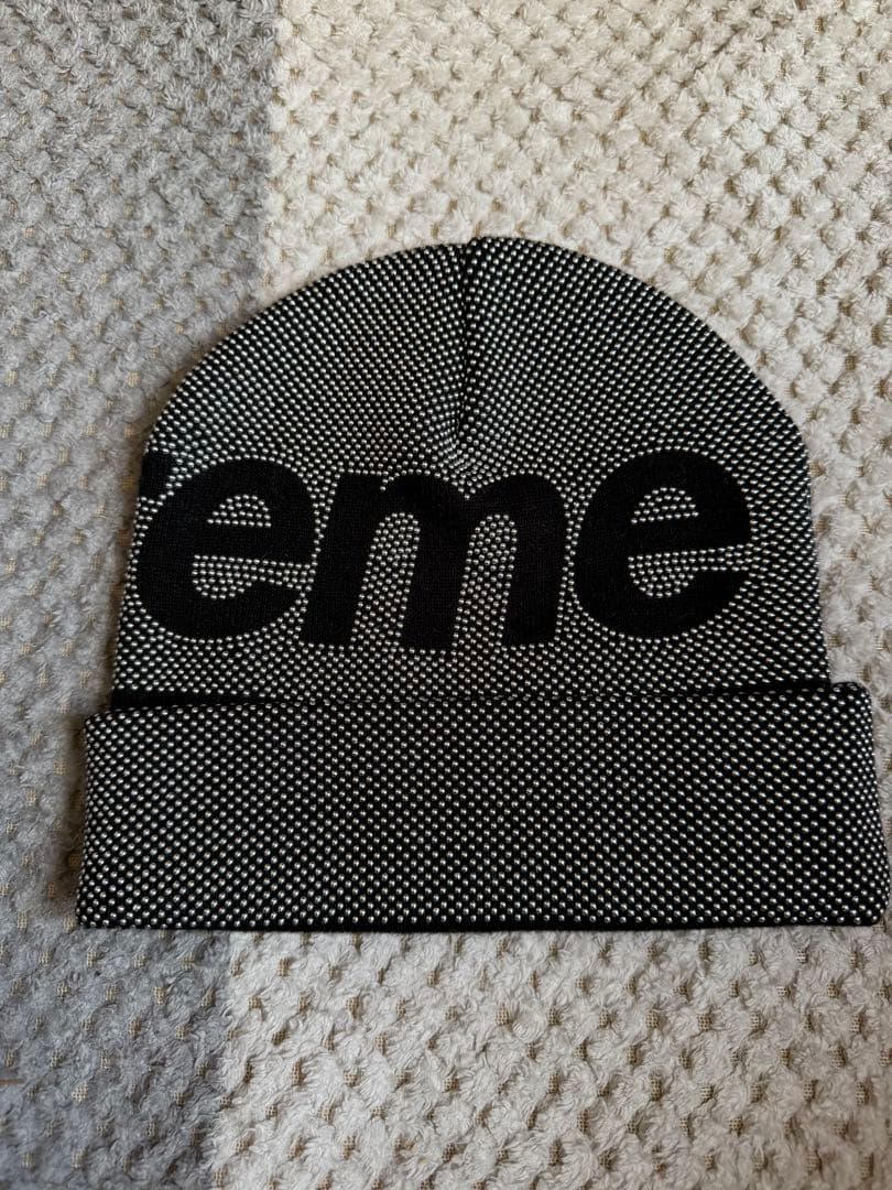 supremeニット