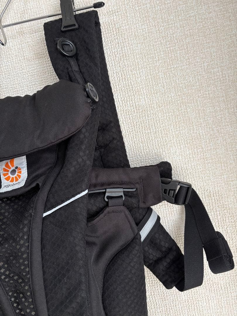 美品　中古　エルゴベビー　抱っこ紐　エルゴオムニブリーズ　ブラック　子育てグッズ