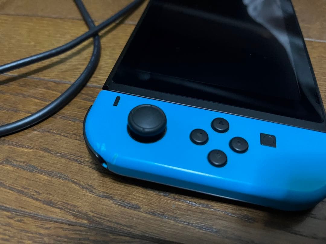 ピ*ピ様 Nintendo Switch スイッチ本体 青/赤 HAC-001