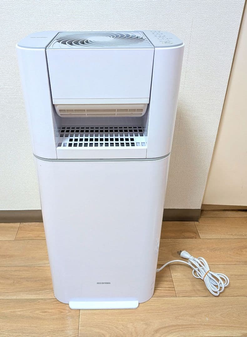 アイリスオーヤマ IJD-I50-WH 衣類乾燥除湿機　22年製