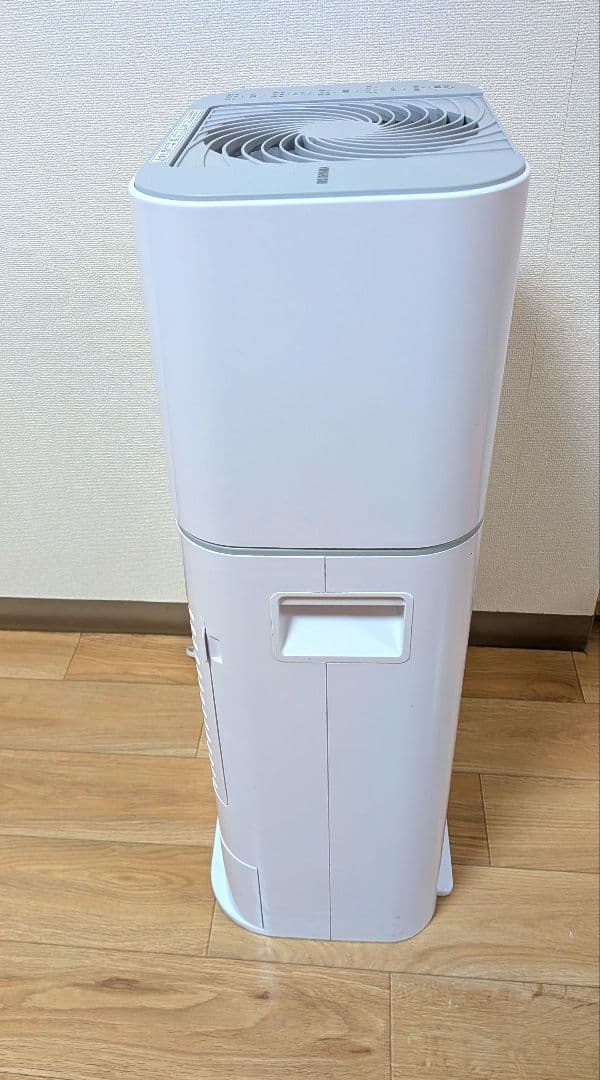 アイリスオーヤマ IJD-I50-WH 衣類乾燥除湿機　22年製