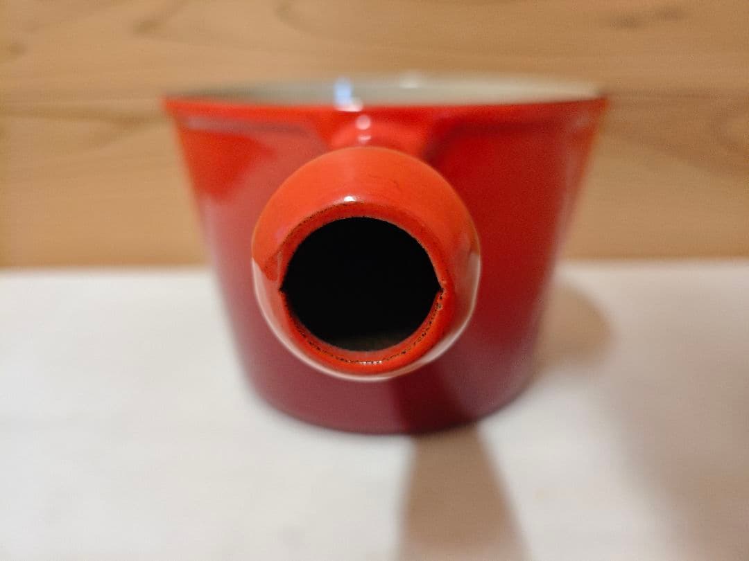 Le Creuset ル・クルーゼ　ウィンザーポット　チェリーレッド