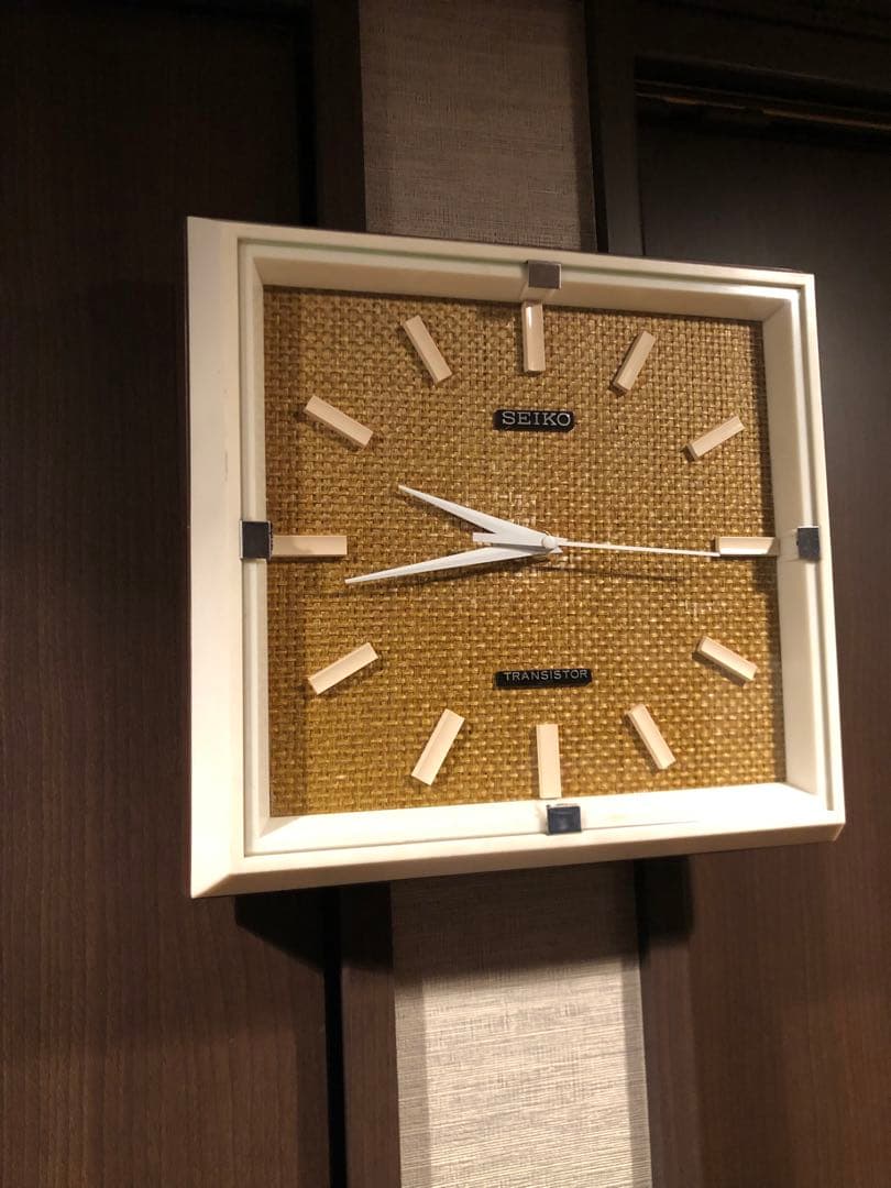 70s SEIKO クォーツ新品　レトロ　モダン　ミッドセンチュリー　セイコー