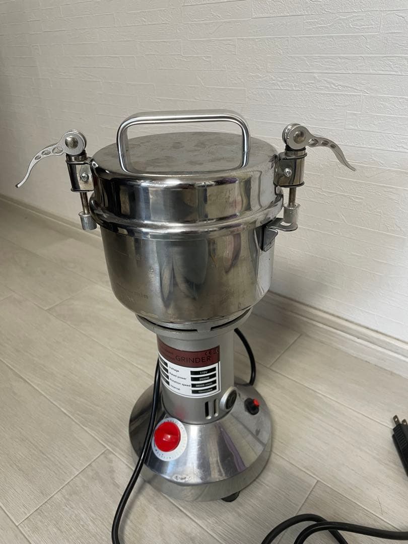 グラインダー 700g capacity