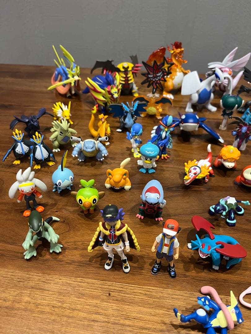 ハ*ん様 ポケモン モンコレ大量まとめ売り(57個)
