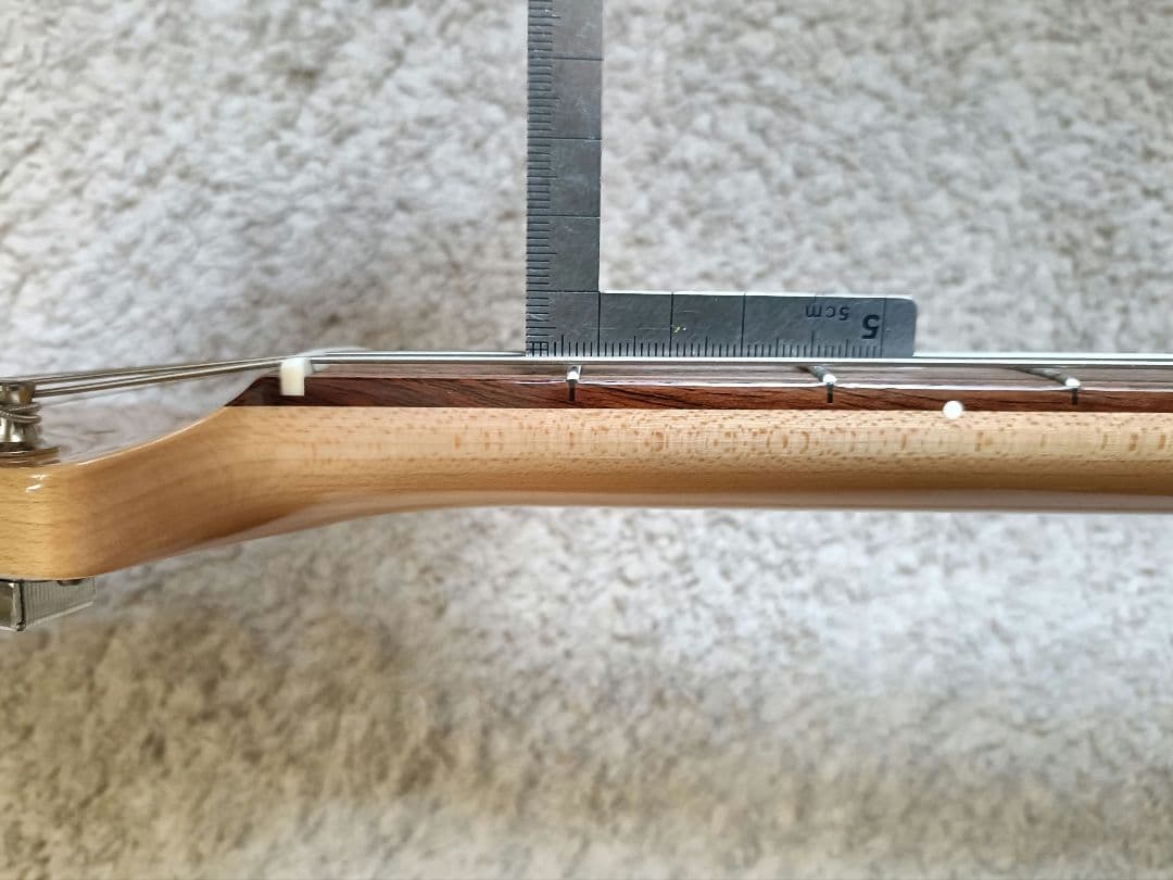 ギター fender Japan Traditional 60s stratcaster