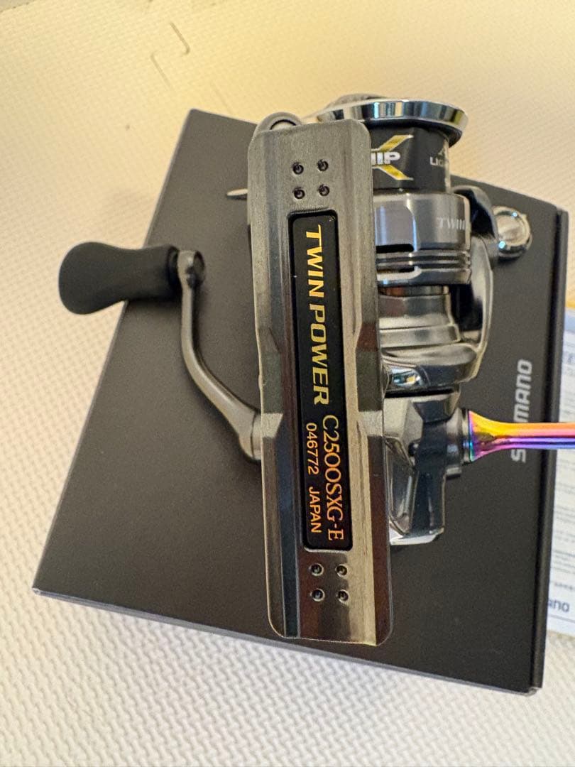 リール SHIMANO TWIN POWER C2500XG