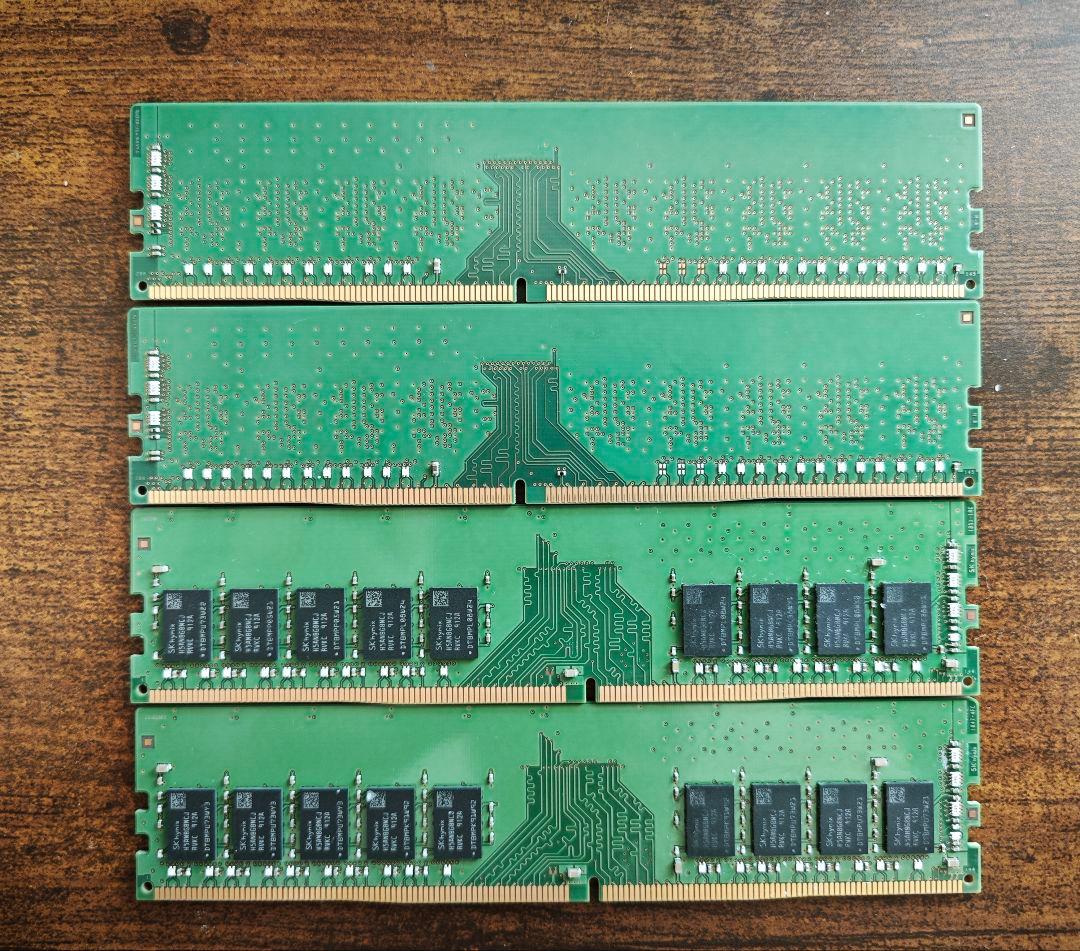 SK Hynix DDR4 8GB 2400MHz メモリ