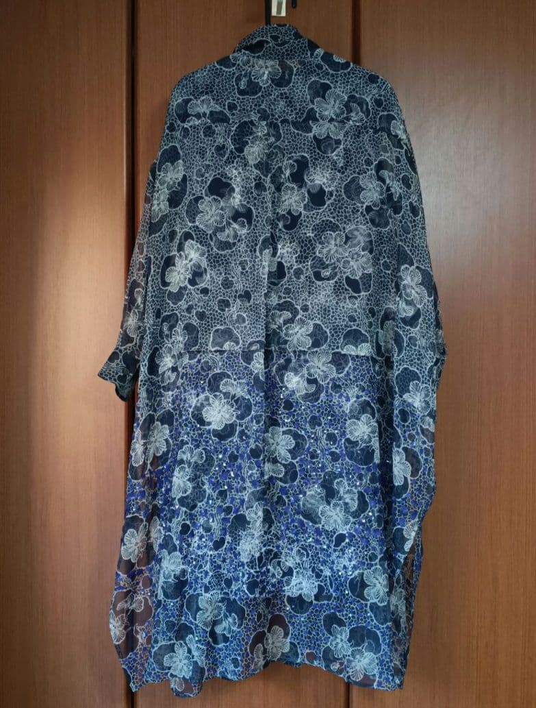 【DRIES VAN NOTEN】ワンピースとシースルーコート