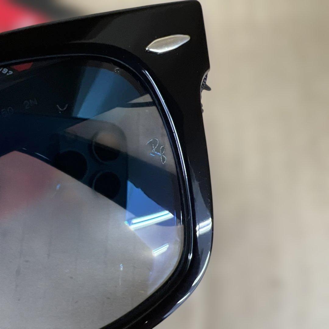 1061 Ray-Ban サングラス RB2140F