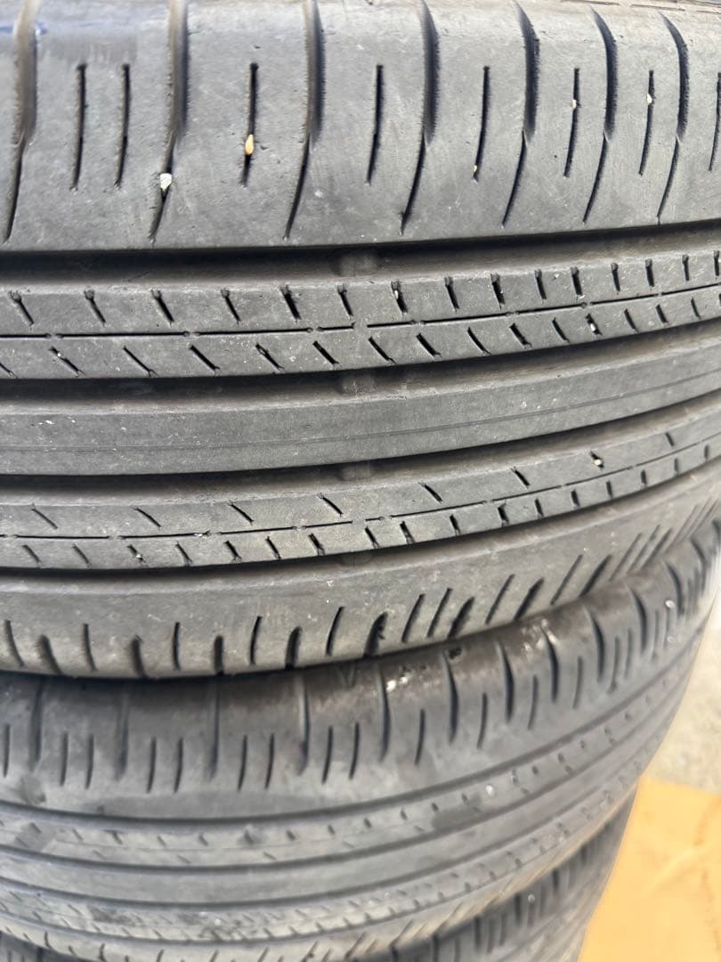 225/60R18 100H タイヤ 4本セットDUNLOP GRANDTREK