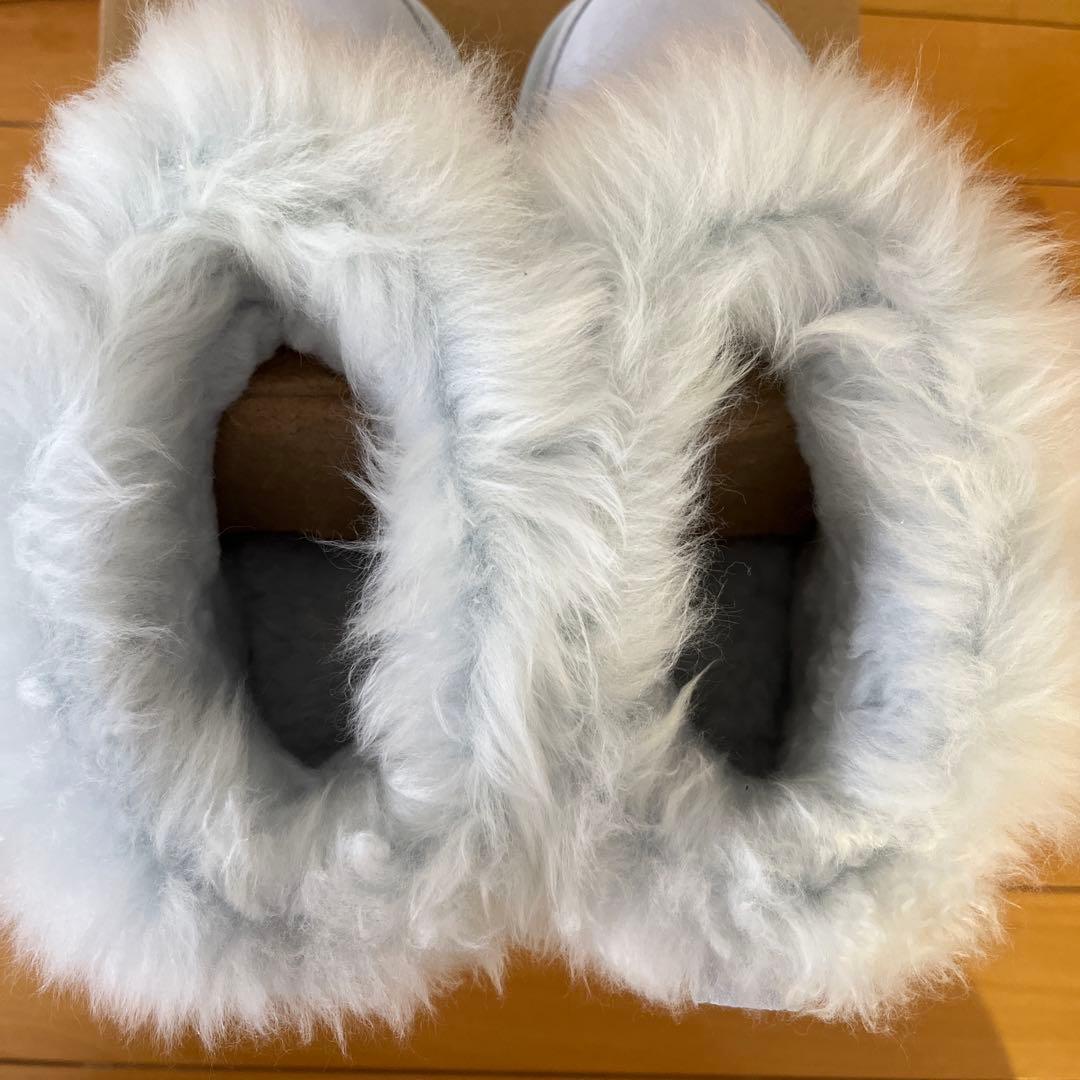 UGG Classic Ultra Mini Chalet ブーツサイズ5