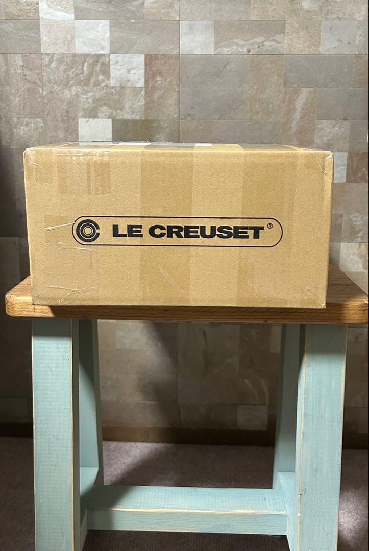 ル・クルーゼ❤︎LE CREUSET❤︎22cm両手鍋❤︎ココットロンド❤︎ 未使用♪