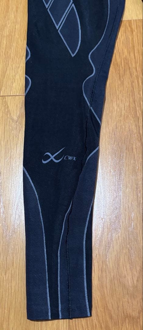 【希少サイズ メンズ細身M】CW-X レボリューション タイツ HXO-589