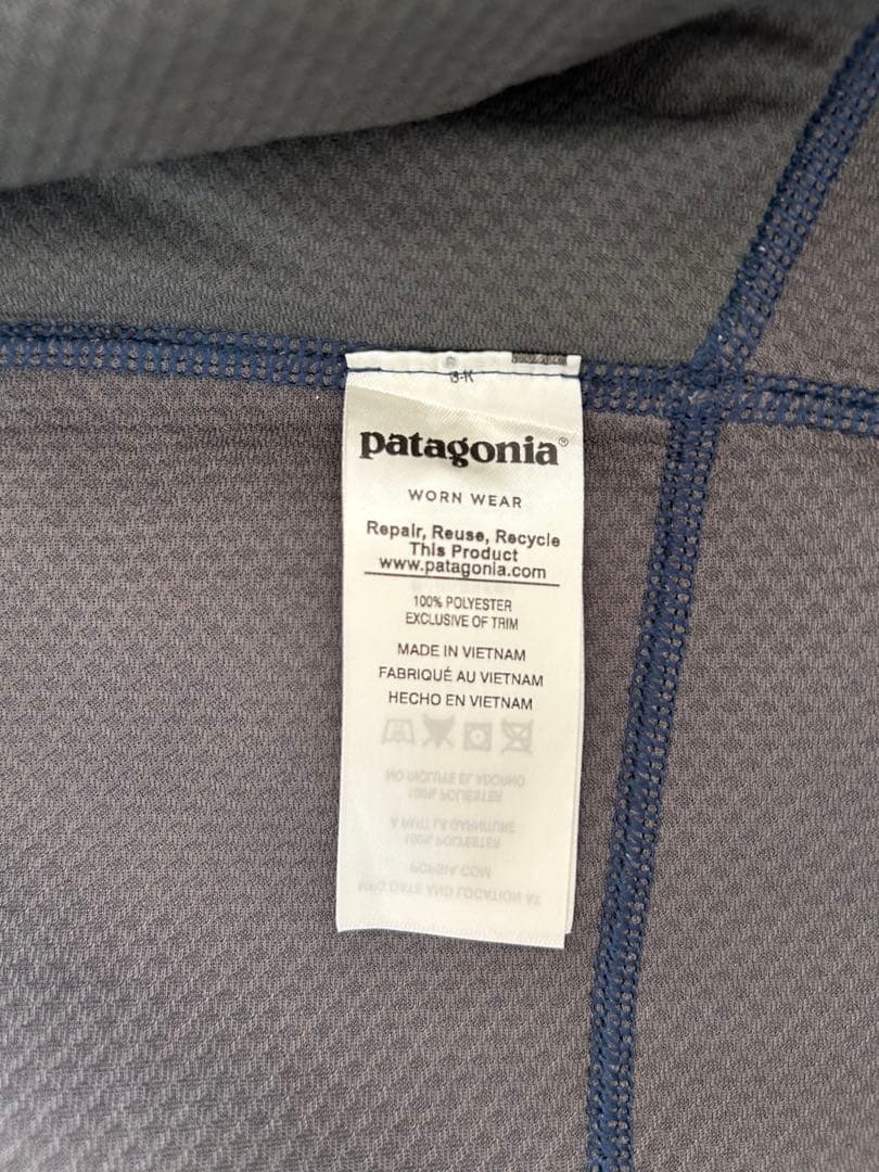 patagonia フリースベスト M ネイビー/レッド