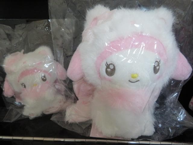 サンリオ　ミルキーこねこ　マイメロディ　キティ　ぬいぐるみ他　4点セット