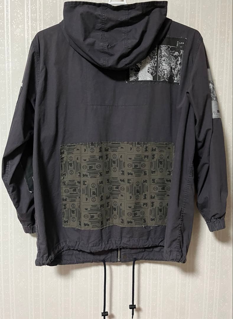 ジャケット・アウター C.E CAV EMPT PATCHED ZIP HOOD JACKET