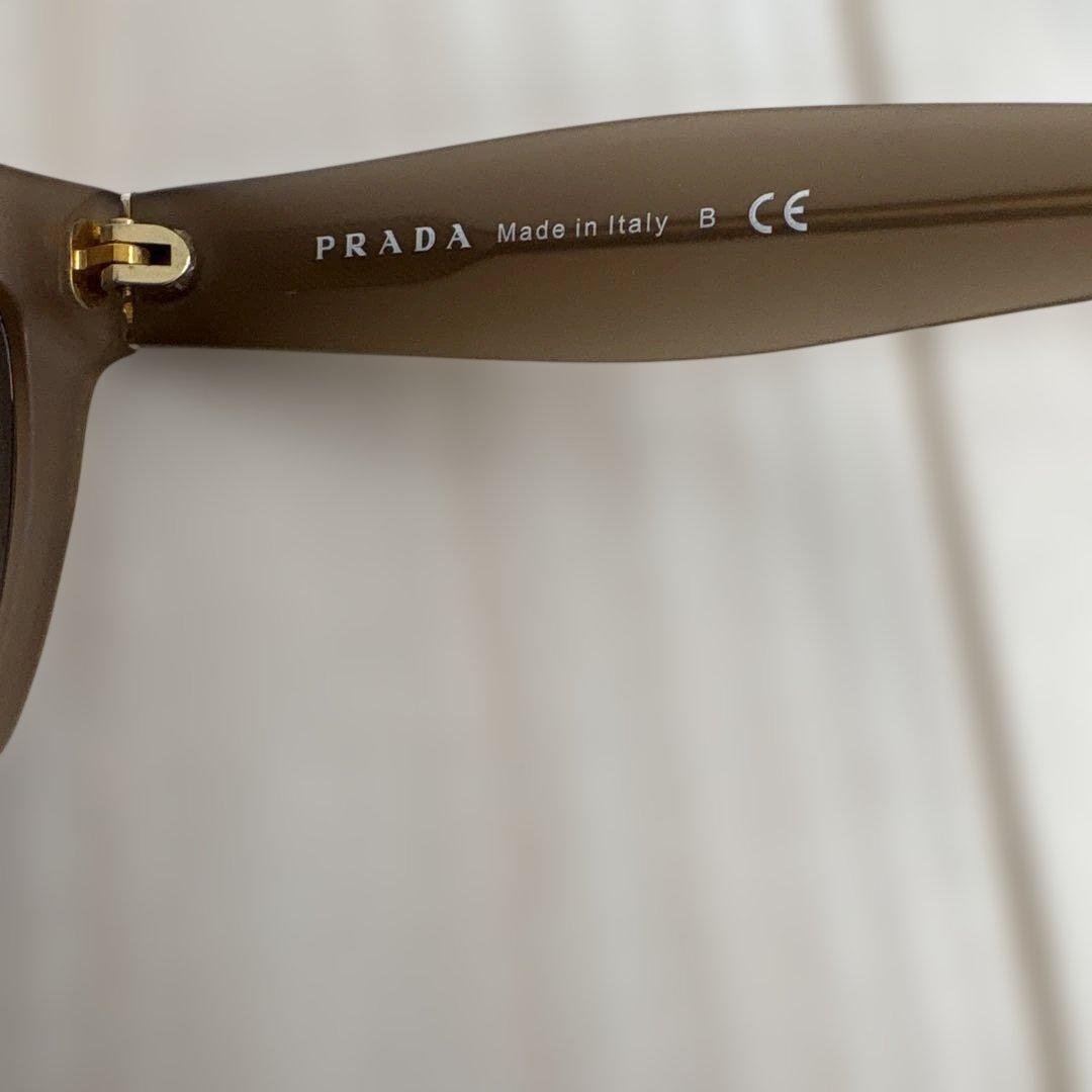 PRADA サングラス　ブラウン