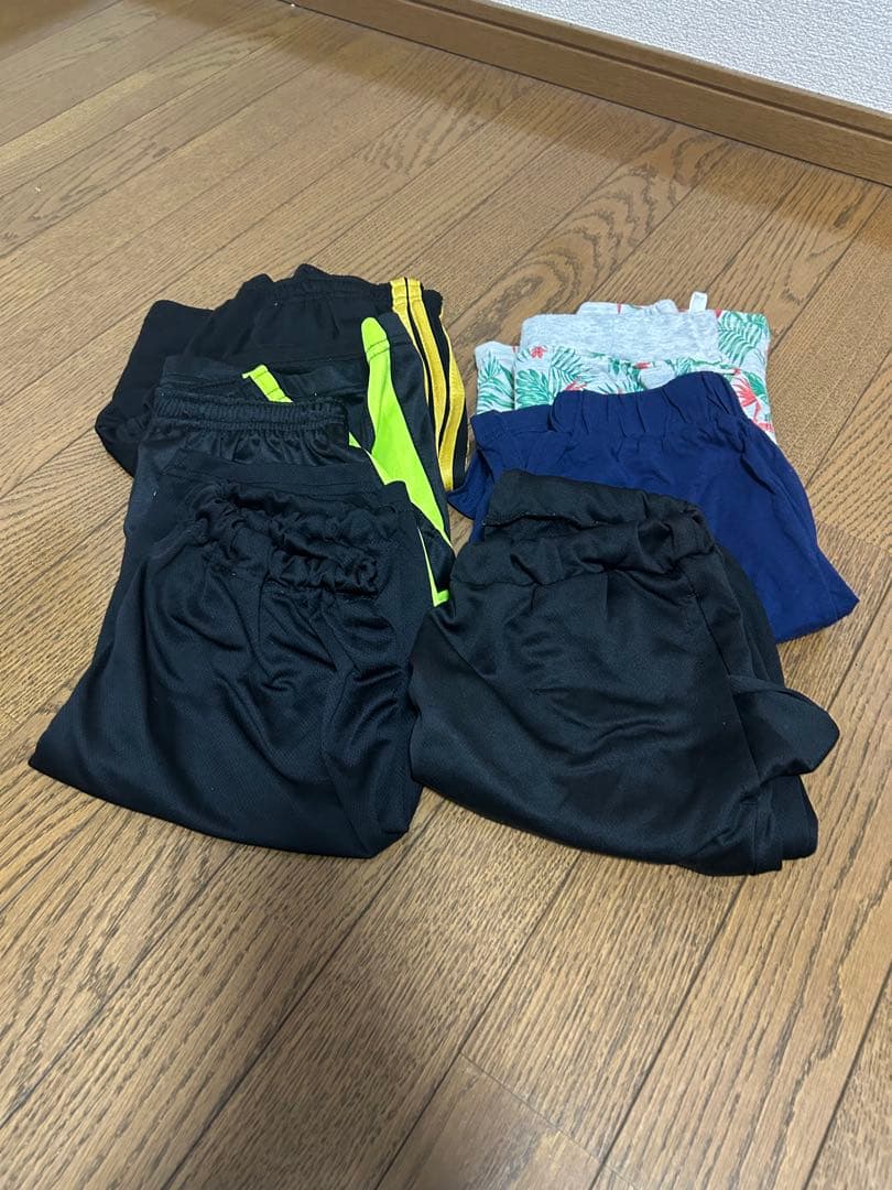 140センチ服、ズボン　男の子　まとめ売り　50枚