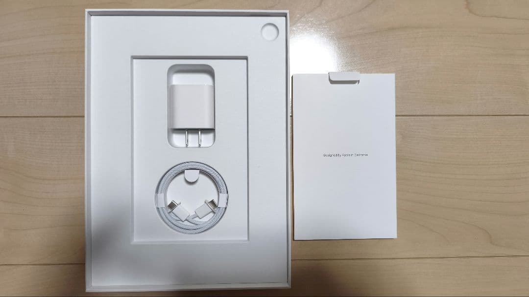 Apple アップル iPad 第10世代 64GB Wi-Fiモデル シルバー