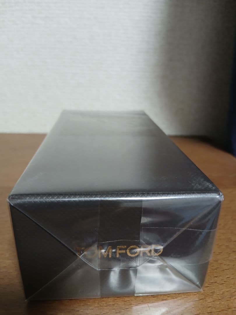 土日限定価格！TOM FORD TOBACCO VANILLE 100ml