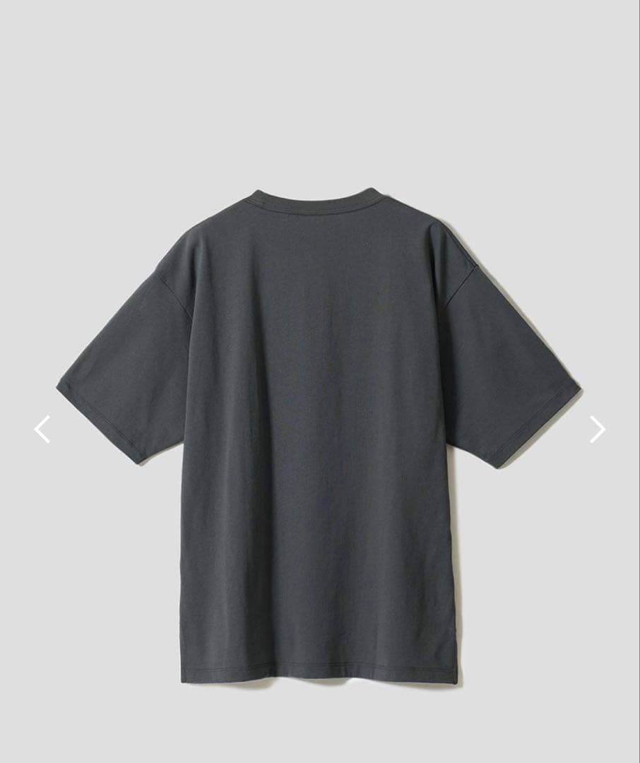 グラニフ。ネコカブリビューティフルシャドー｜ビッグTシャ ツグレー。完売品。