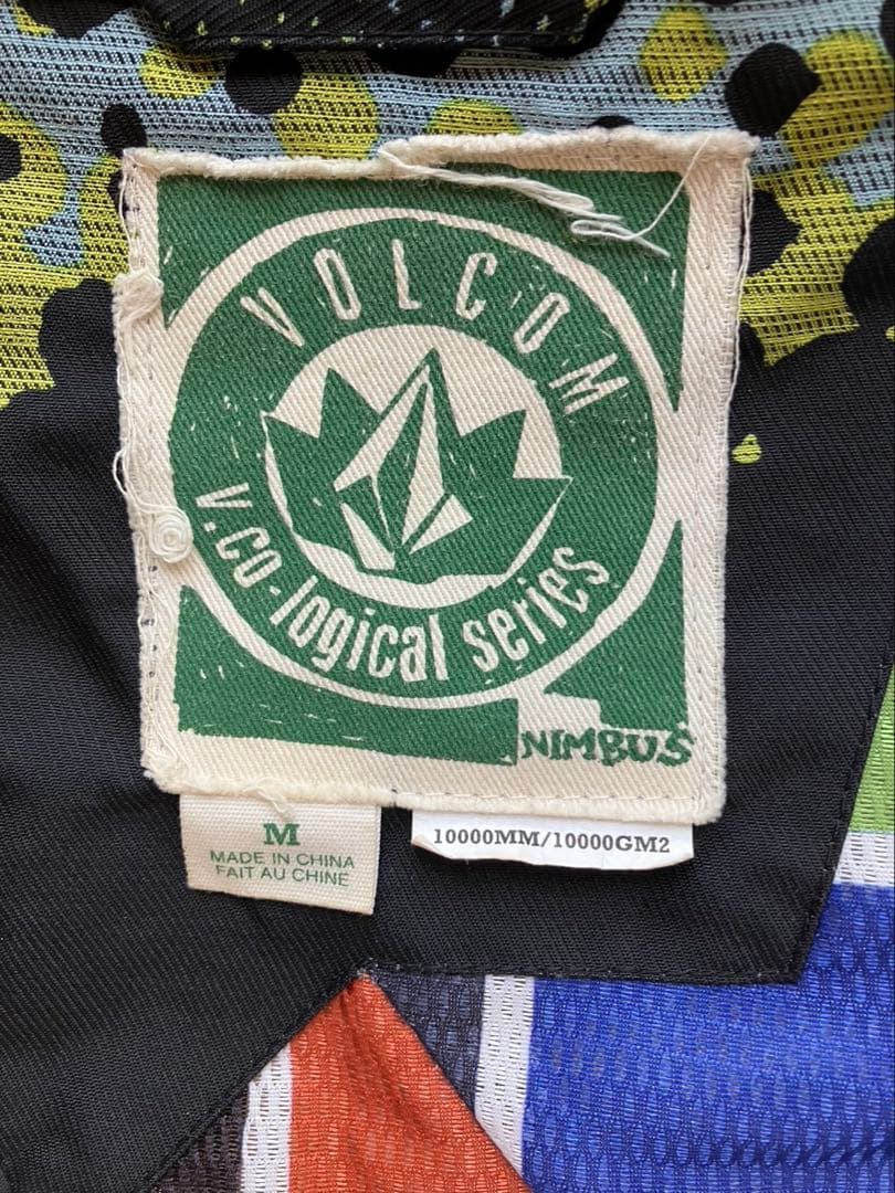 VOLCOM NIMBUS スノーボード ウェア Mサイズ