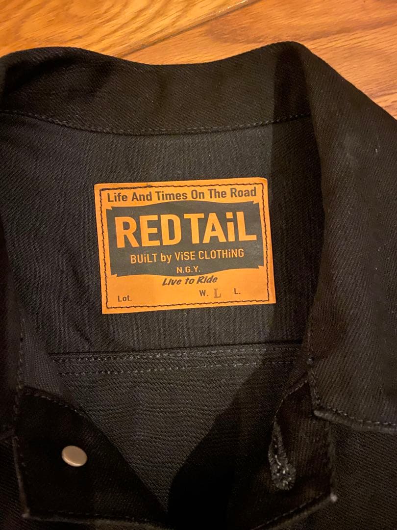 RED TAIL ブラック ベスト　L size