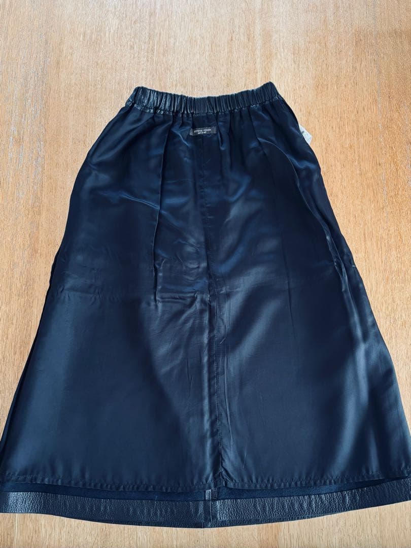 BOTTEGA VENETA レザースカート