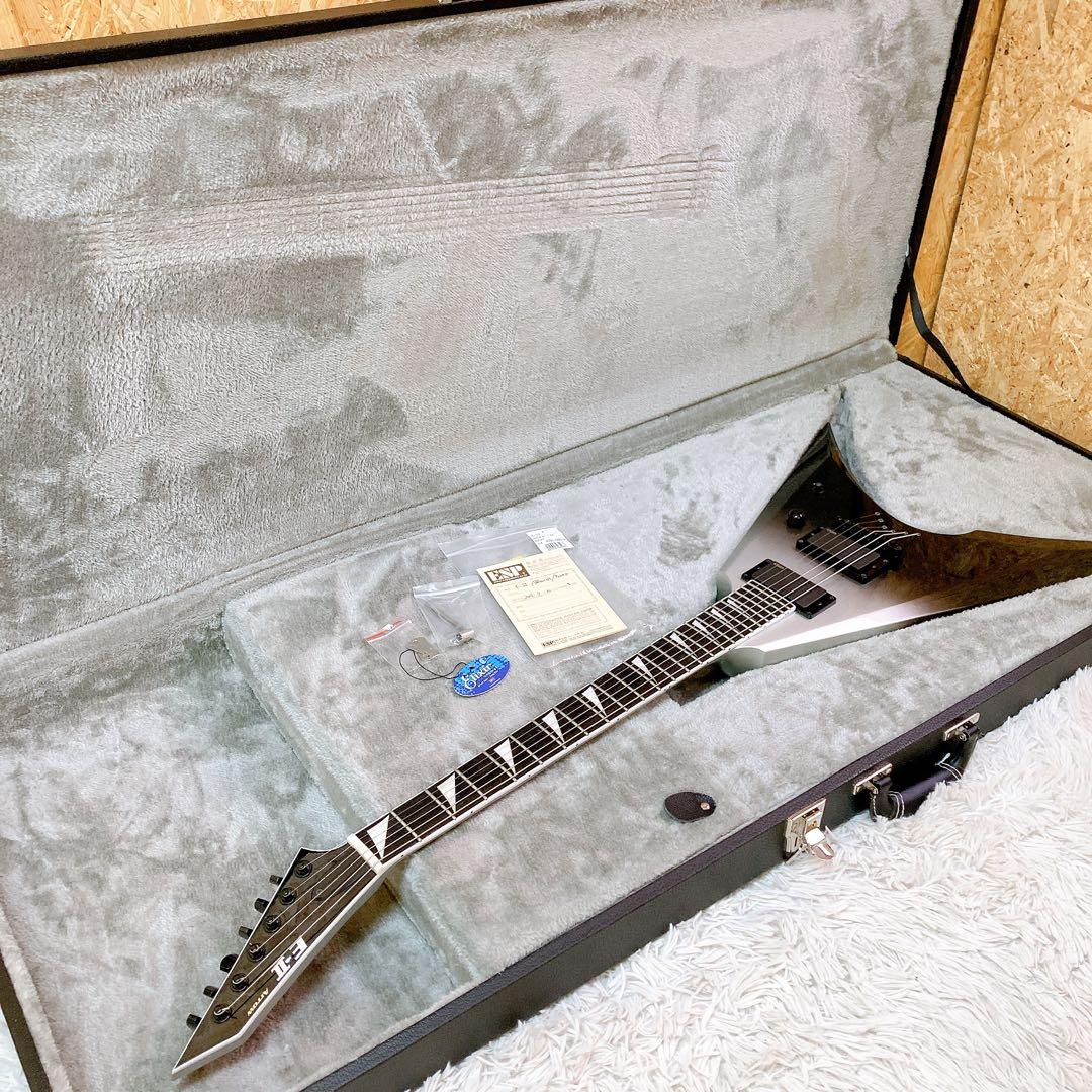 ESP ARROW E-Ⅱ メタルアロー　エレキギター　ハードケース付き