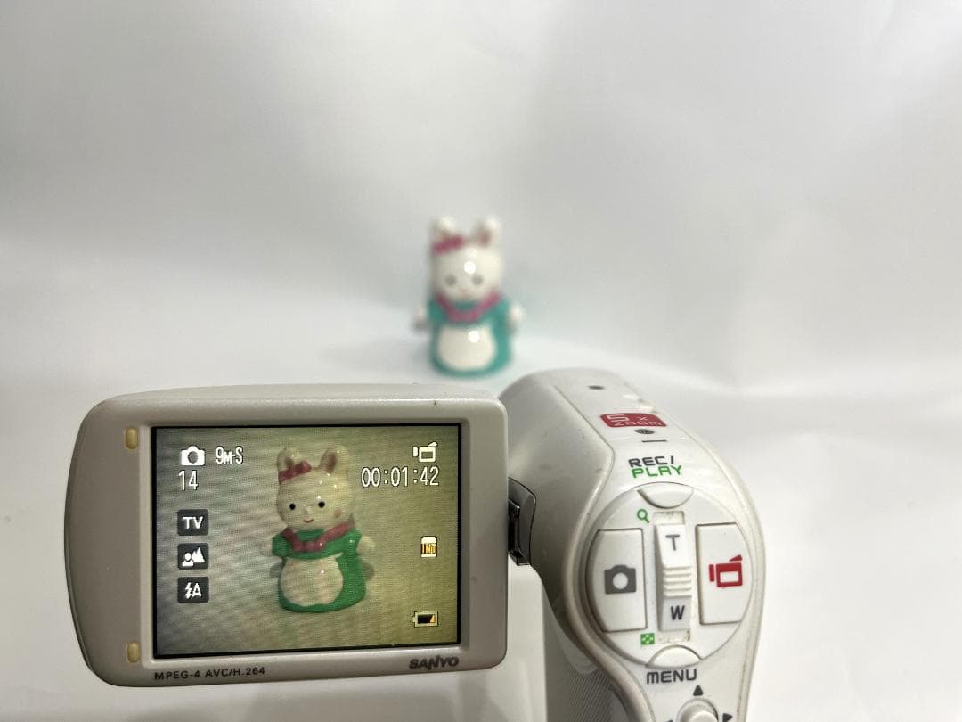 SANYO サンヨー Xacti デジタル ムービーカメラ DMX-CG9