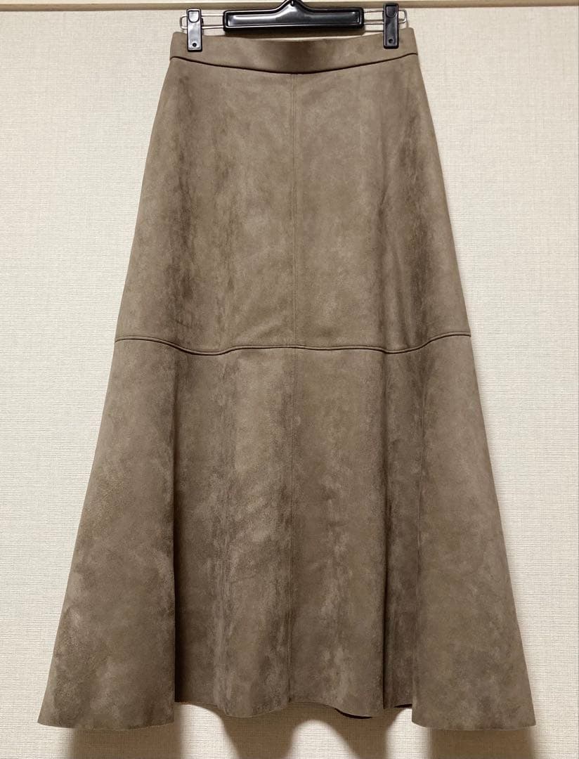 ★ひなくる★ IENA 美品！スウェードライクフレアスカート