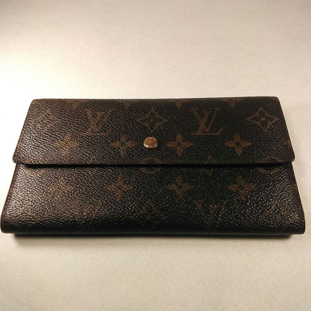 Louis Vuittonモノグラム⁄ポルトトレゾールインターナショナル⁄二折り