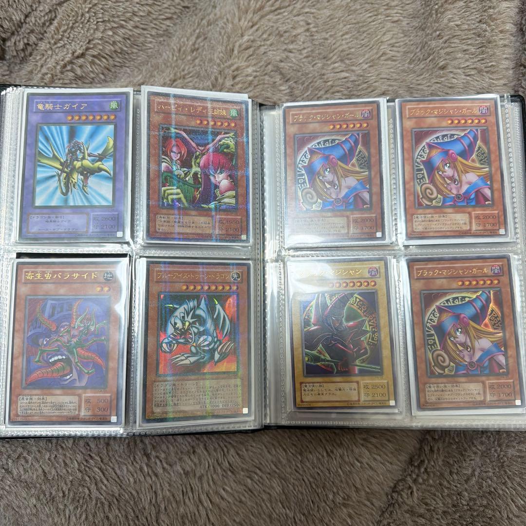 遊戯王カード112枚　バインダー　まとめ売り　セット　引退品